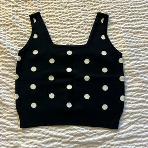 Brand new knitwear crop